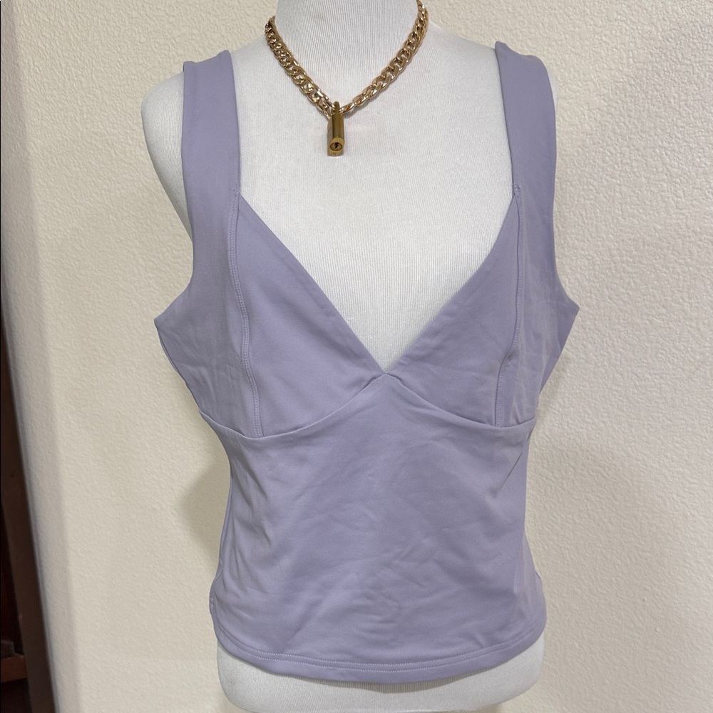 Lavender Sleeveless Women's Sports Top Size XXL EUC